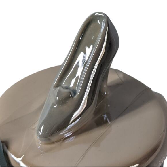 Rae Dunn Disney Cinderella glass slipper topper mug NEW - Picture 4 of 7